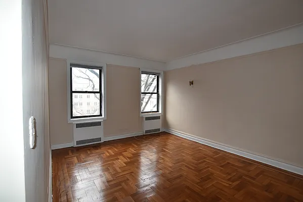 Rented by Zuz Realty | media 2