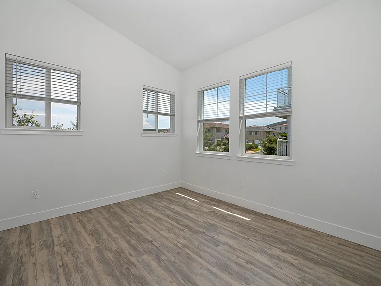 Vela Apartments — Photo 116