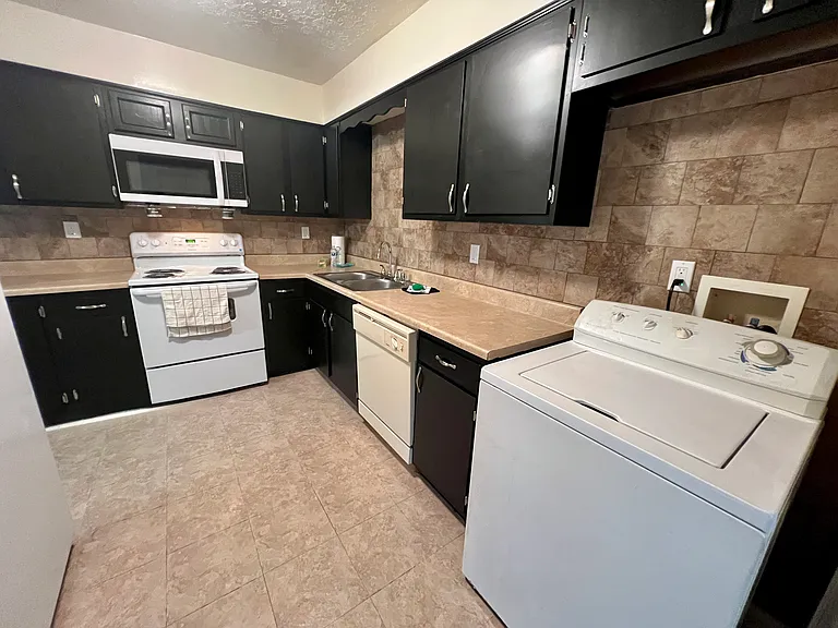 Derby Run Apartments — Photo 62