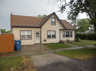 7058 W 114th Pl, Worth, IL 60482