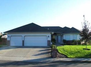 2421 NW 121st Cir, Vancouver, WA 98685