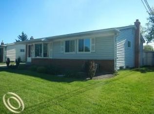729 Van Lawn St, Westland, MI 48186
