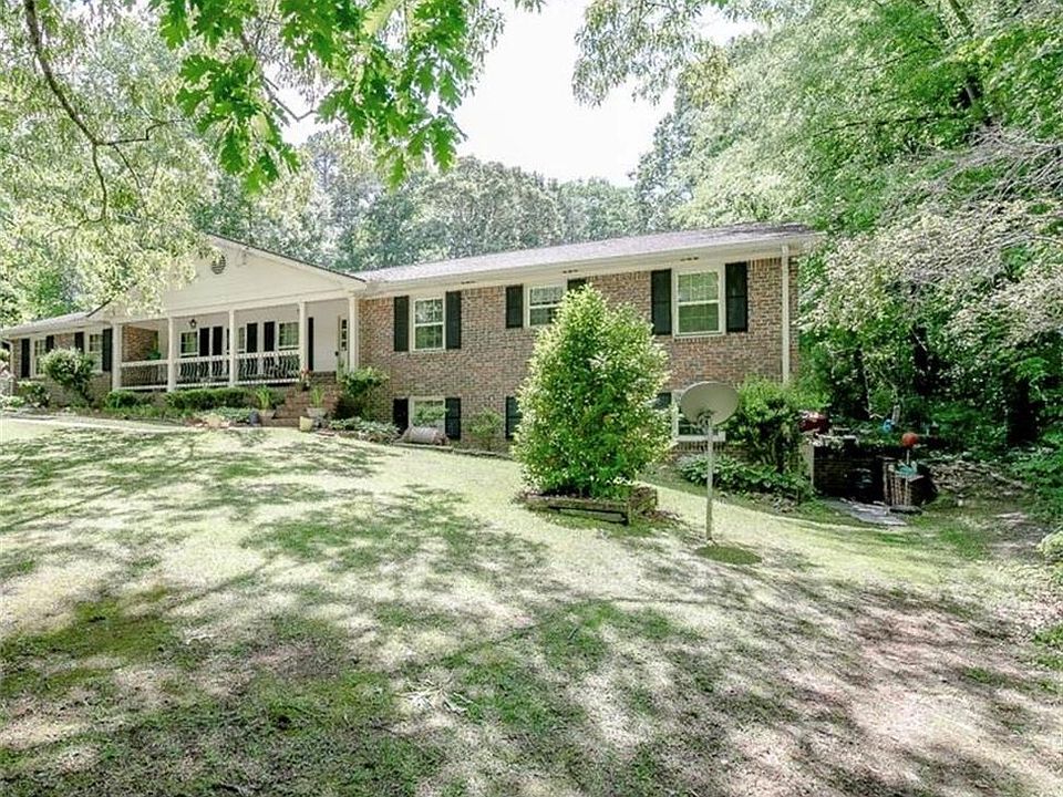 1st image of 2041 Rainbow Dr
