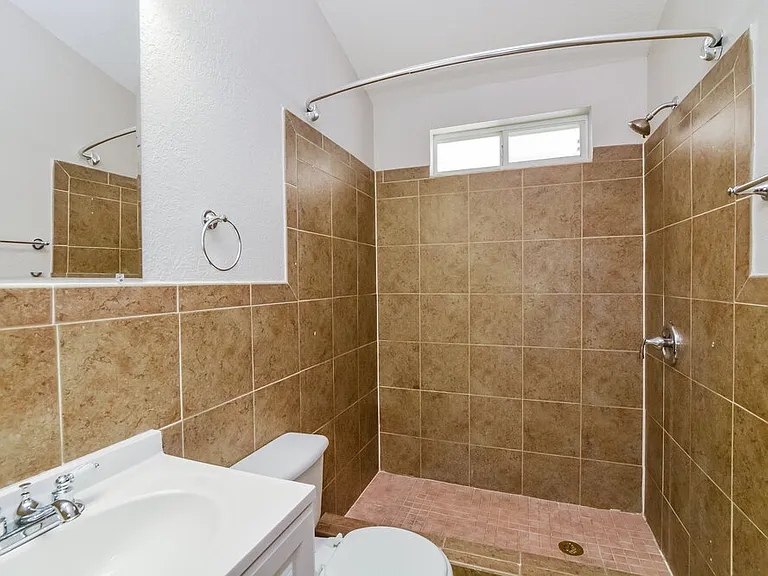 9599 Lupine Ave — Photo 17