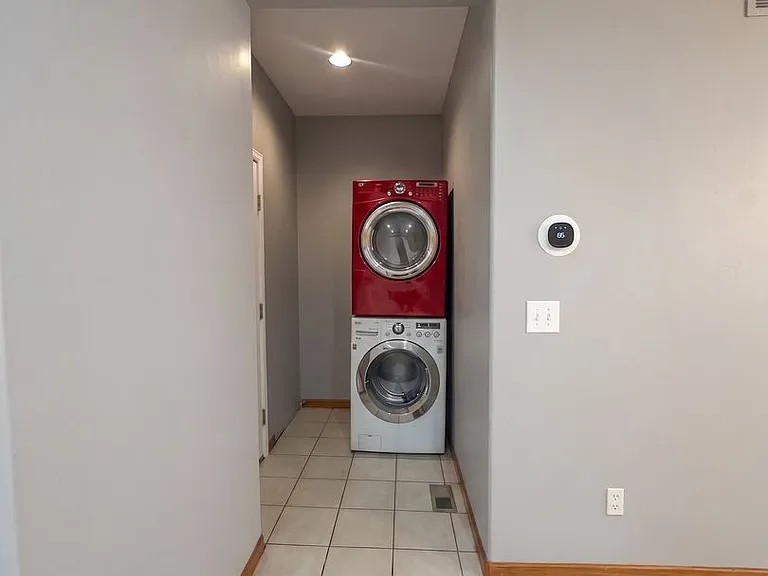 42 Audrey Cir — Photo 7