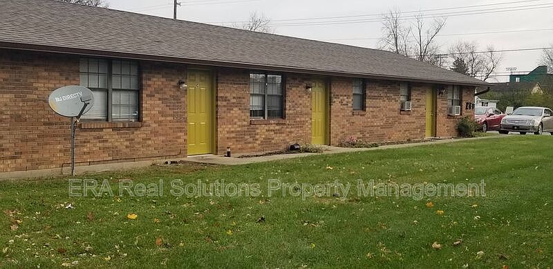 1st image of 423C Clark St