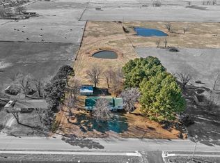 1993 Hayden Rd, Pea Ridge, AR 72751