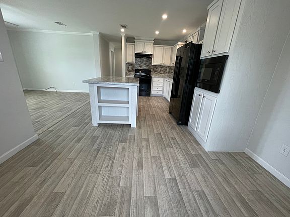 2nd image of 3000 Us Highway 17/92 W Lot 616-0616