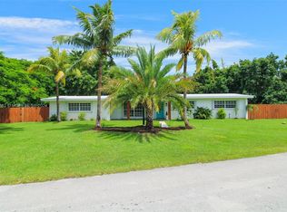 9381 SW 178th St, Palmetto Bay, FL 33157
