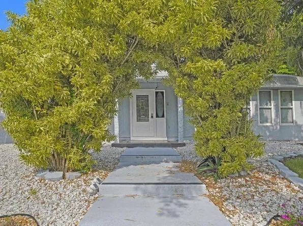 3943 NW 4th Avenue, Boca Raton, FL 33431