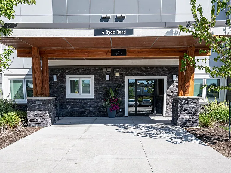 772 Paisley Rd #4 — Photo 7