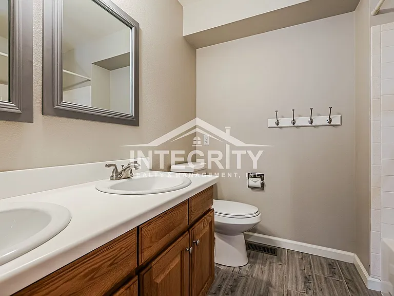 11536 Briarwood Ln — Photo 22