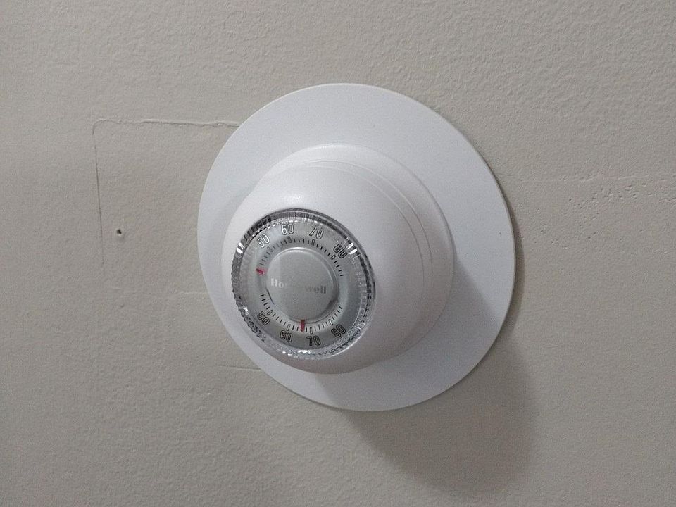 1st image of 5443 N Lincoln Ave #2