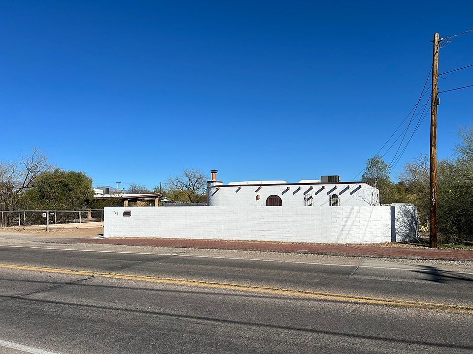 Front - 601 S. Columbus Blvd.