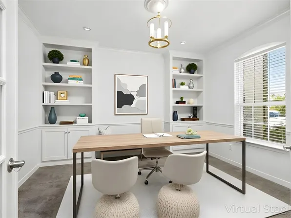 2923 Golden Honey Ln, Richmond, TX 77406