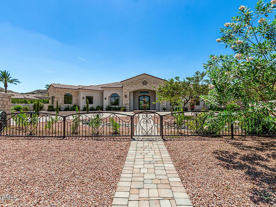 1st image of 7568 N Mockingbird Lane