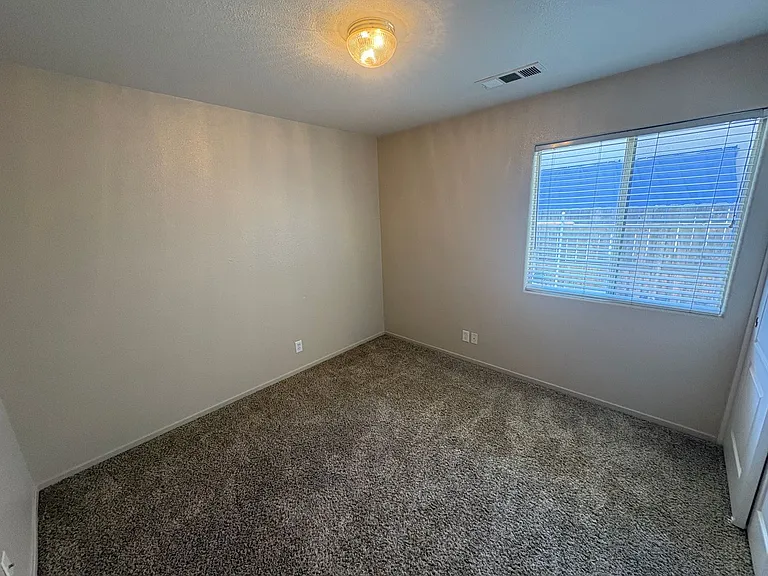 3832 W Sweet Ave — Photo 16