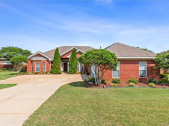 2nd image of 13923 Willow View Ln