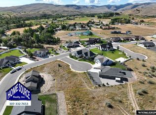 120 Roaring Fork Ct, Lander, WY 82520