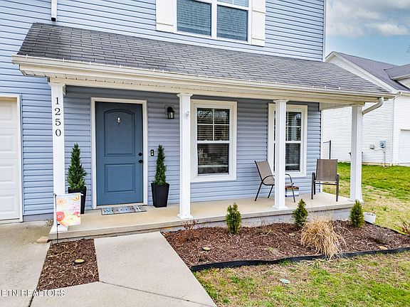 3rd image of 1250 Quiet Brook Ln
