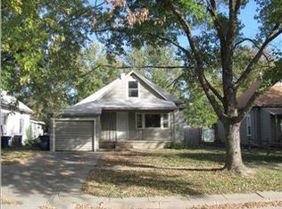 428 E 2nd St, Newton, KS 67114