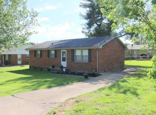 583 S Magnolia Dr, Mount Sterling, KY 40353