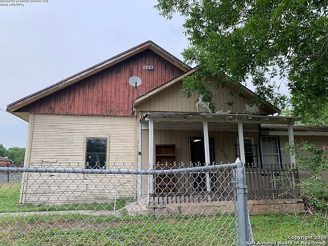 1st image of 1603 Saenz