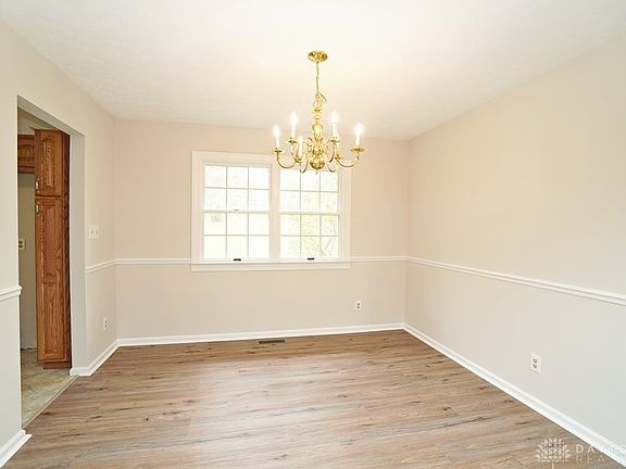 3rd image of 3407 Cherryhill Dr