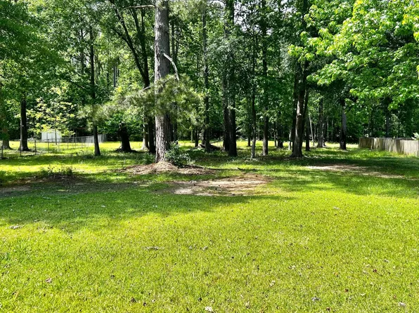 Nolen Dr, Alexander City, AL 35010