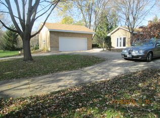 40950 N Us Highway 41, Wadsworth, IL 60083