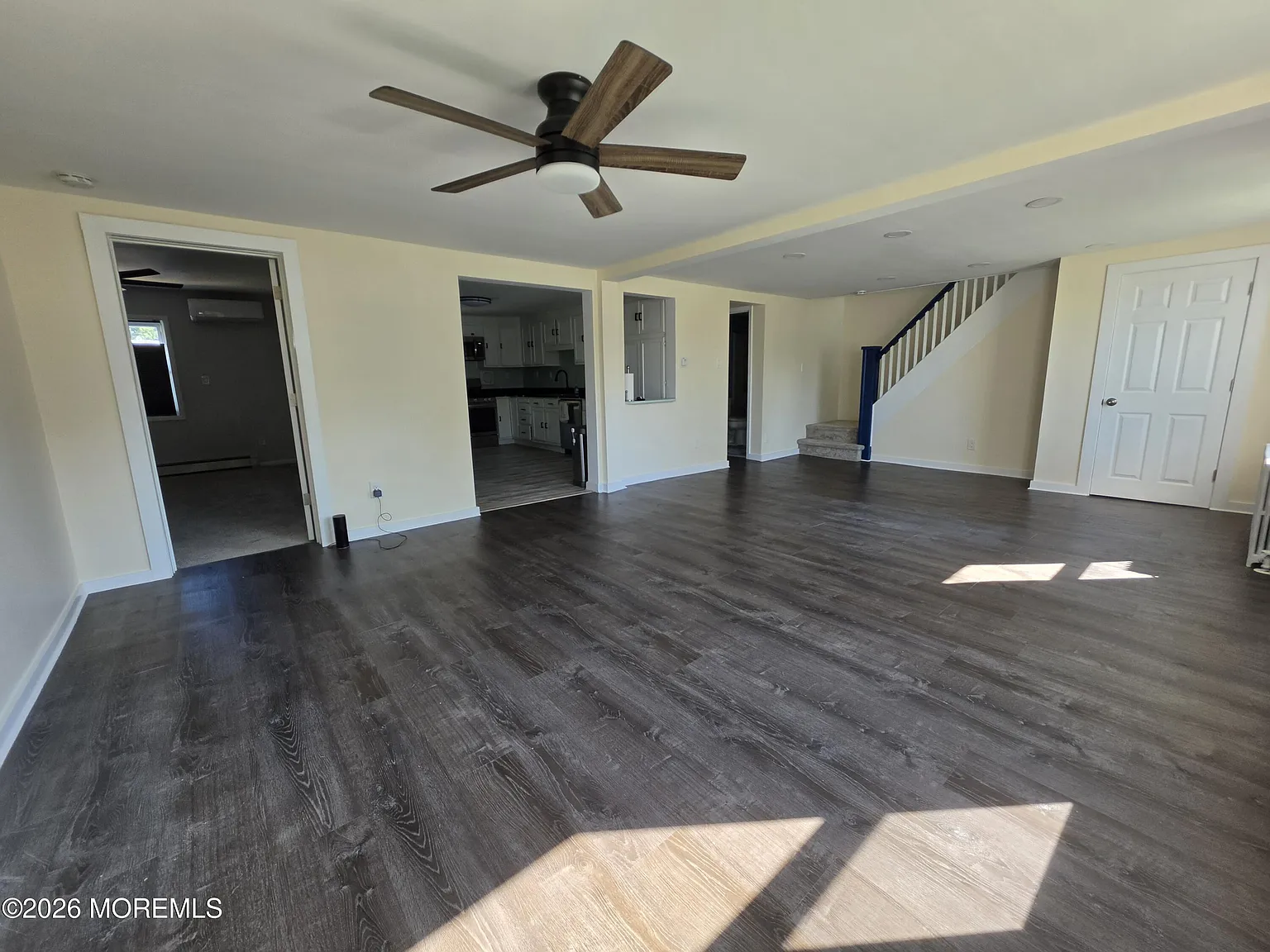 2 bed, 2.5 bath, 1408 sqft, $3,750 — Photo 4