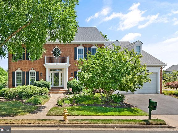 2nd image of 7663 Royal Sydney Dr