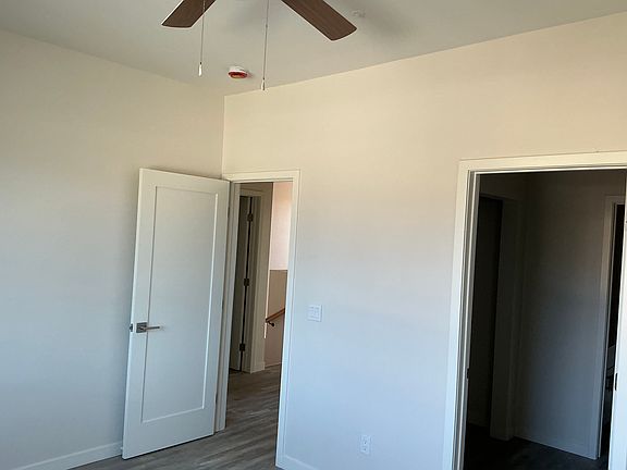 3rd image of 33040 Rancho Vista Dr #102