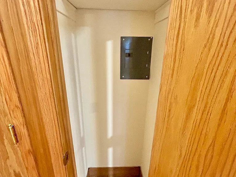 531 W Deming Place — Photo 37