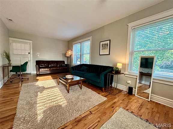 3rd image of 4459 Shaw Blvd