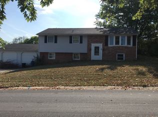 10 Logan Heights Rd, York, PA 17403