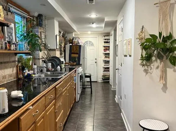 1841 W 19th St #Basement, Chicago, IL 60608