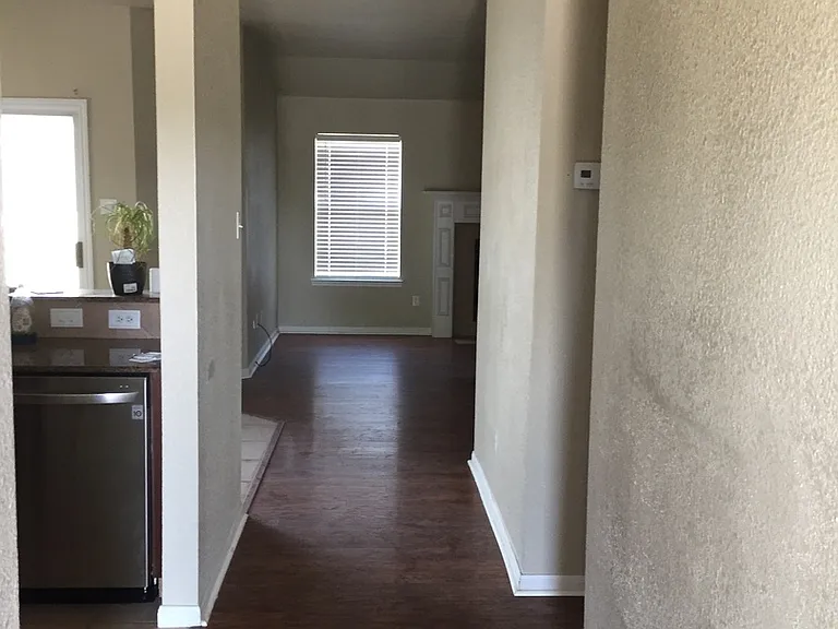 707 Bighorn Dr — Photo 10