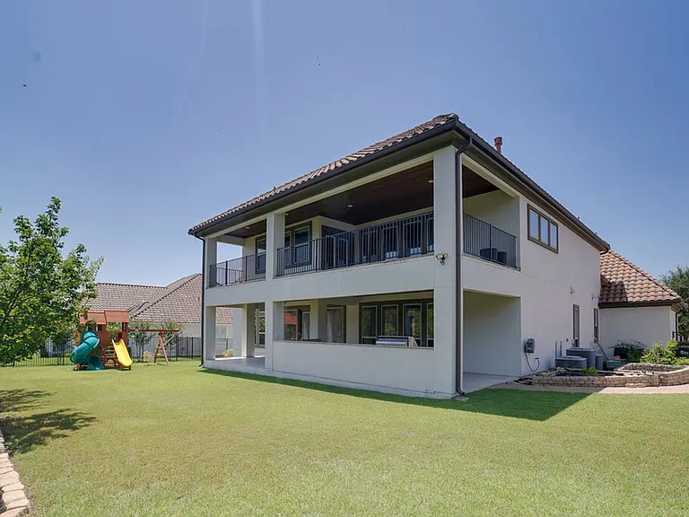 1520 Morning Moon Cir — Photo 20