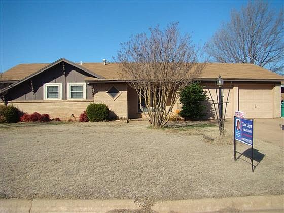 1st image of 1614 Karen Ln