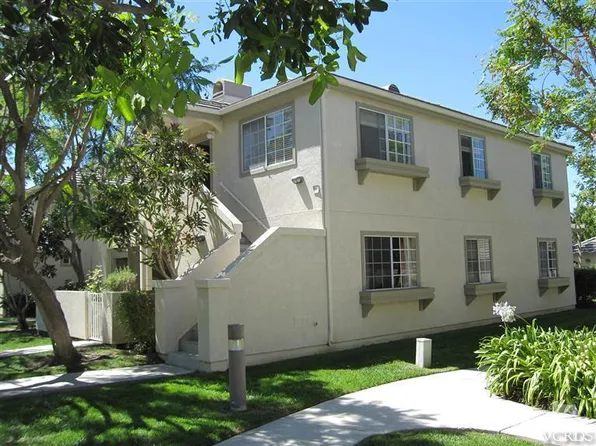 1043 Waltham Rd APT D, Simi Valley, CA 93065