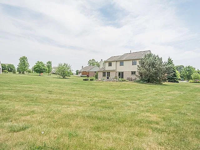 9085 Pheasant Ridge Ct photo 1