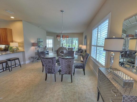 5th image of 712 Aldenham Ln