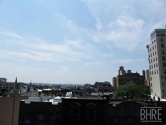 Rented by Brooklyn Heights Real Estate Inc | media 18