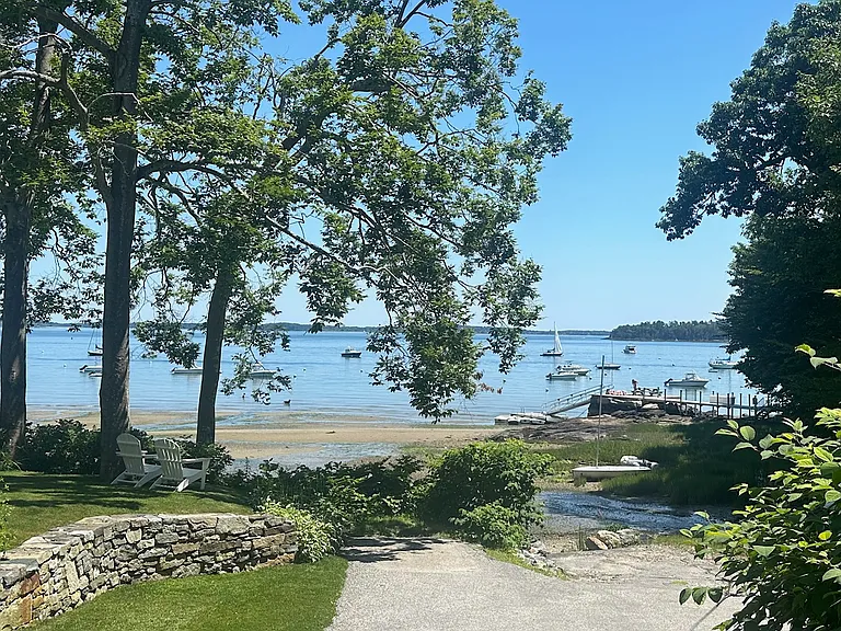Underwood Cove/Beach - just below the cottage rental at the end of the street. A great place for a SUP, kayak, beach chair or exploration at low tide!