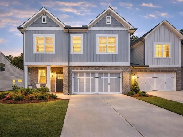 388 Lakeside Ct, Canton, GA 30114