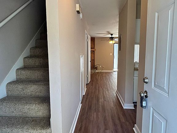 2nd image of 1880 Nekoma Ct