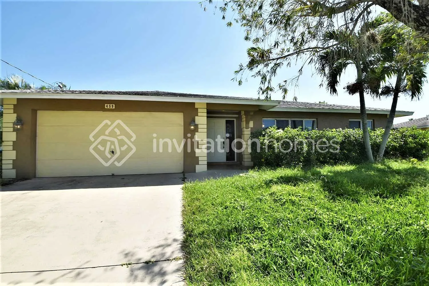 459 SE 17th Ave Cape Coral, FL 33990 — Photo 1