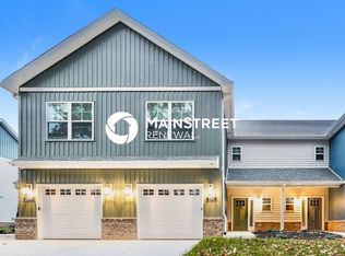 2101 Paddle Wheel Dr, Jeffersonville, IN 47130