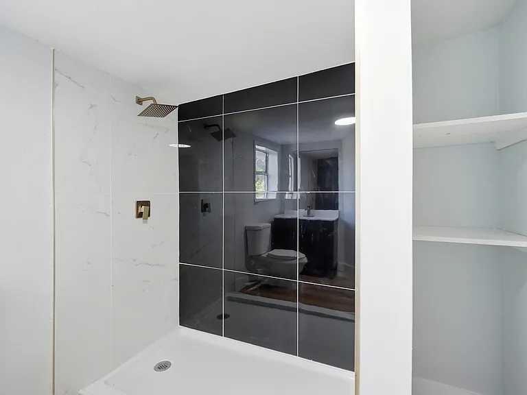 2803 N Market St #2803 — Photo 5